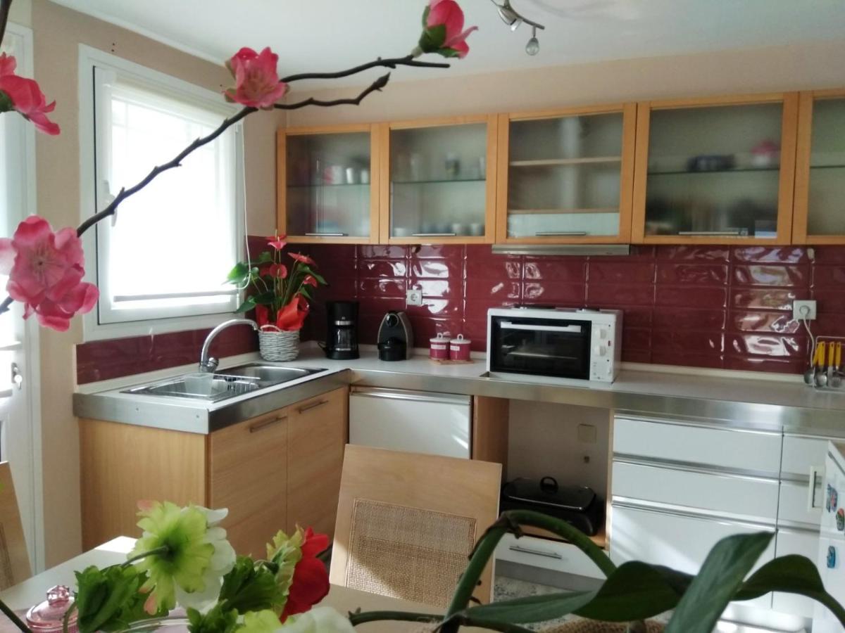 Appartamento Brilliant House Volos Esterno foto